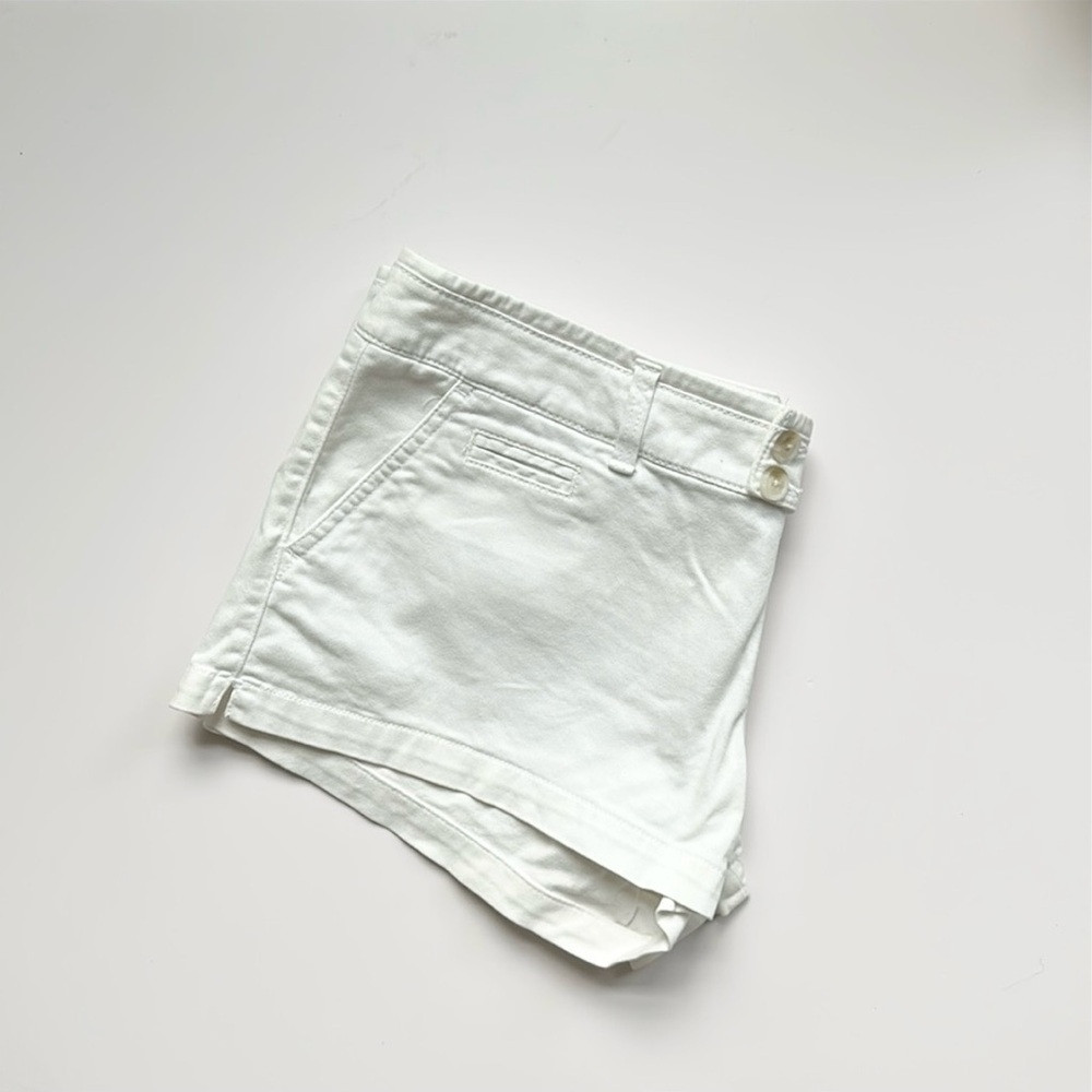 AMERICAN EAGLE OUTFITTERS | Chino Shorts | White  | Size 8 - Picture 7 of 11